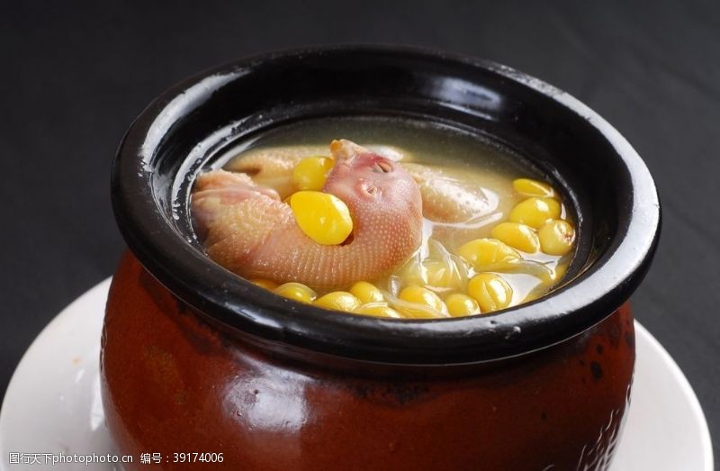 滋补汤类热白果炖鸡图片