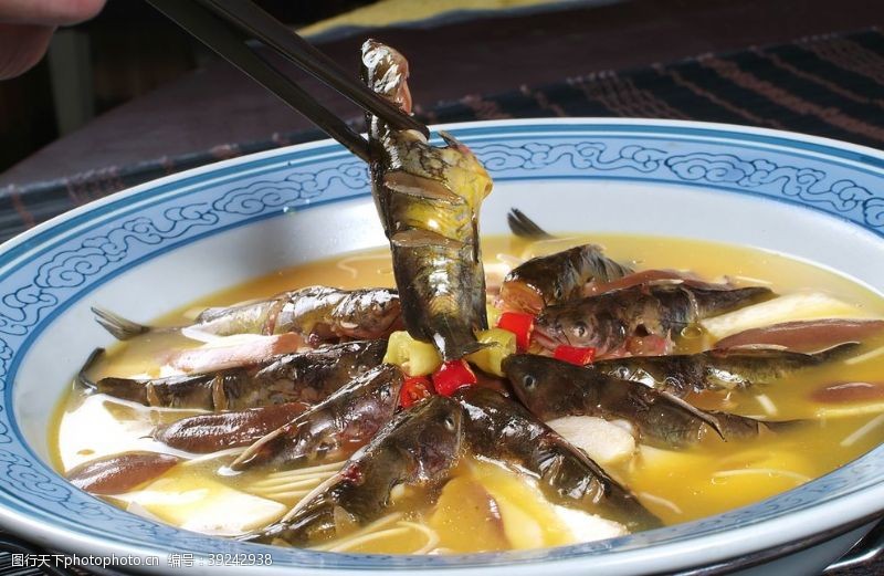 美食文化热河茴香三角蜂图片