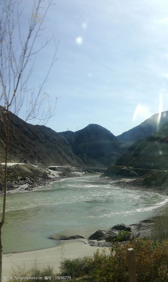 澜沧江大山江河风光图片