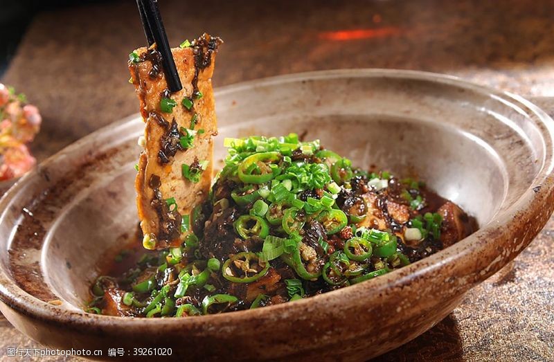 海鲜馆鲜椒焗老豆腐图片