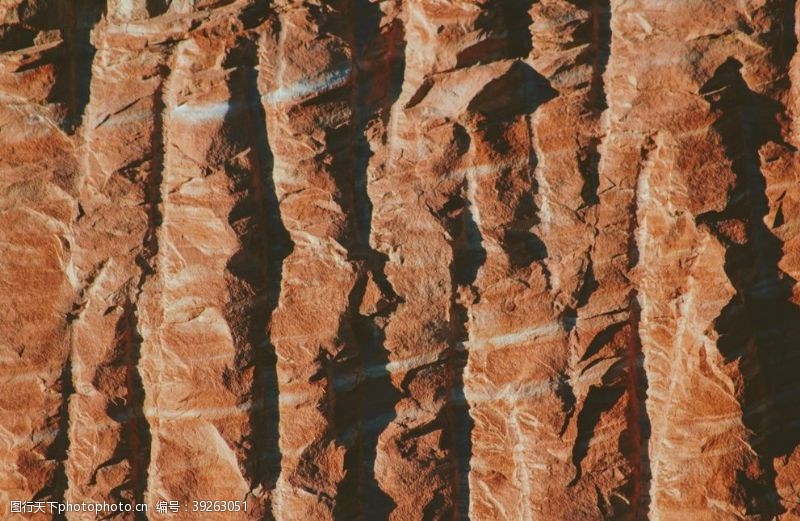 彩色岩石岩石纹理图片