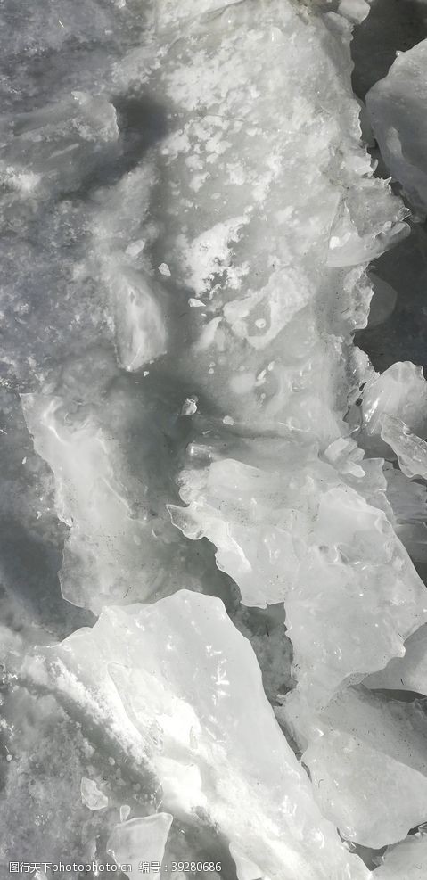 冬日湖冰冰川冰块图片