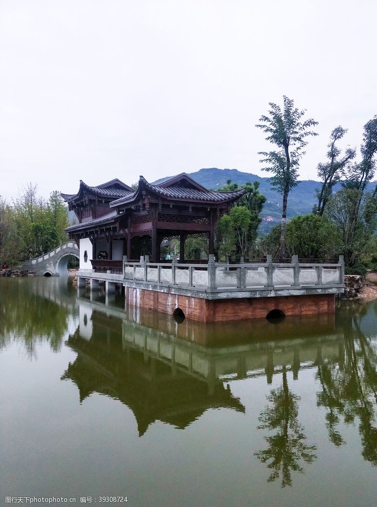 汉丰湖公园图片