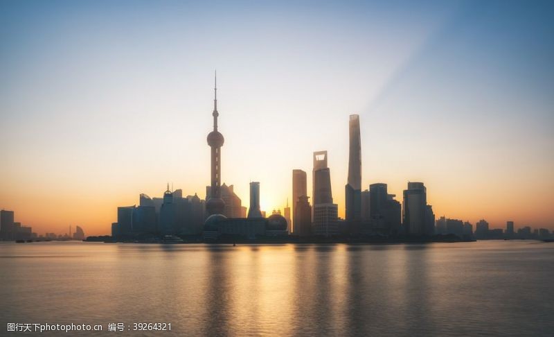 上海地标陆家嘴金融中心上海中心东方明珠图片