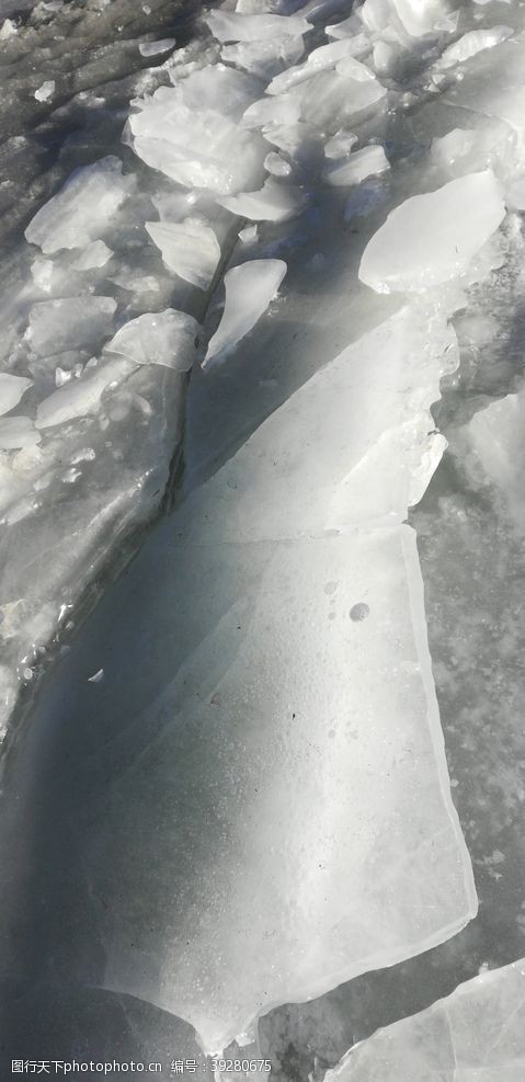 冬日湖冰冰川图片