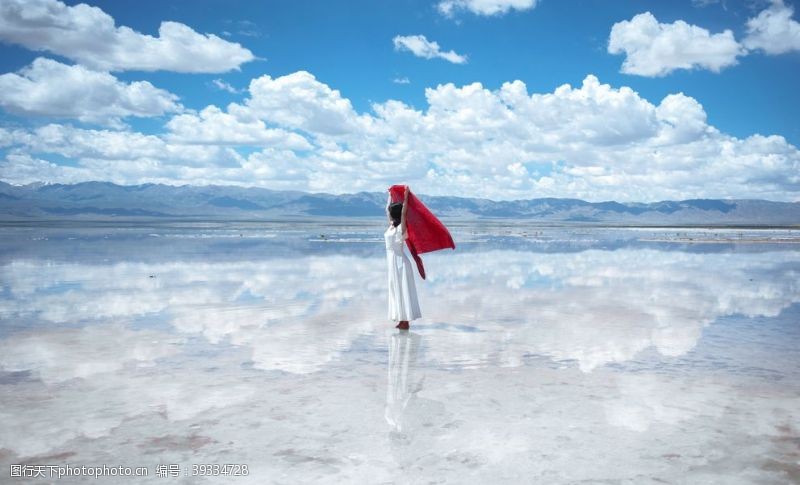 蒙古族茶卡盐湖图片