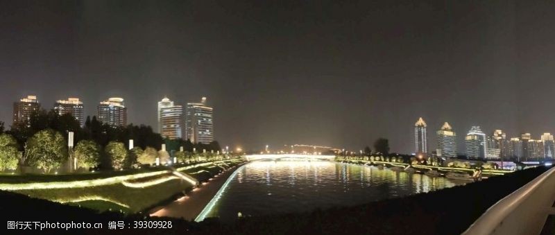 湖泊夜景郑州夜景图片