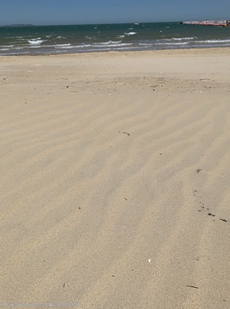 细沙海边金沙滩图片