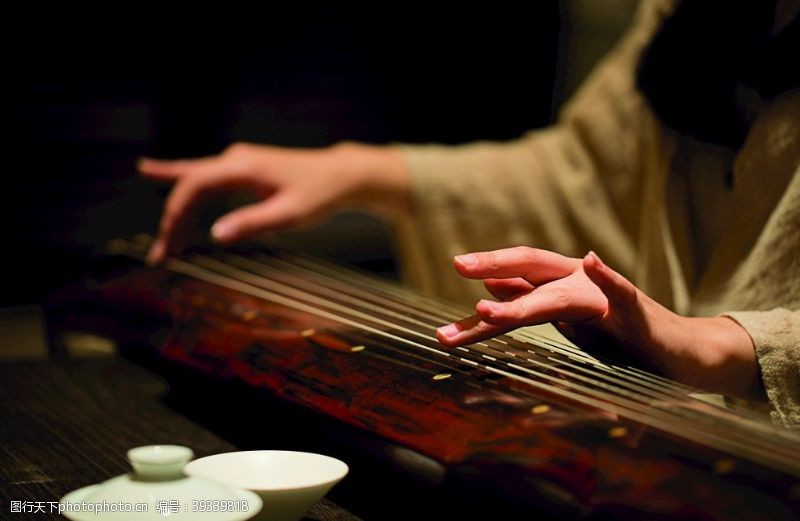 古筝文化古琴弹琴图片