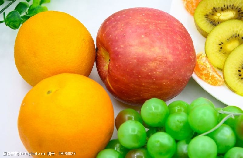 亚健康水果与水果拼盘图片