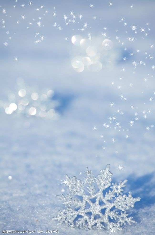 圣诞元素下雪场景图片
