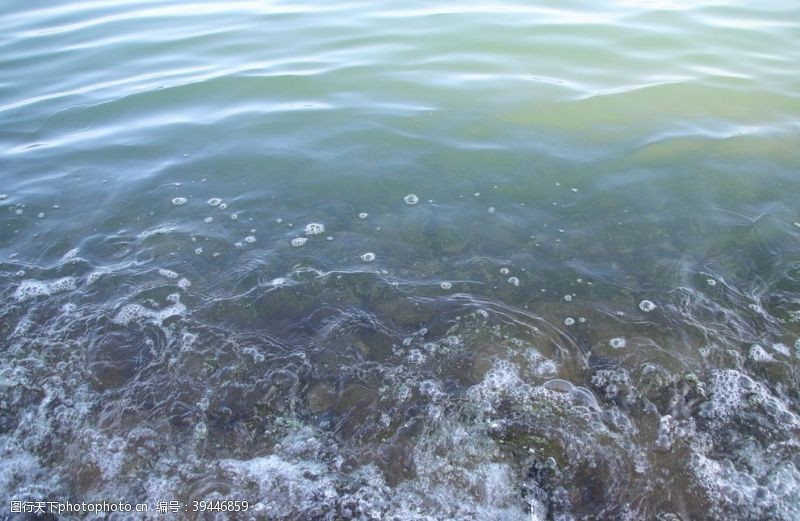 水体清澈海面水纹理图片