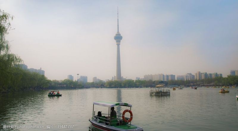 水立方中央电视塔图片