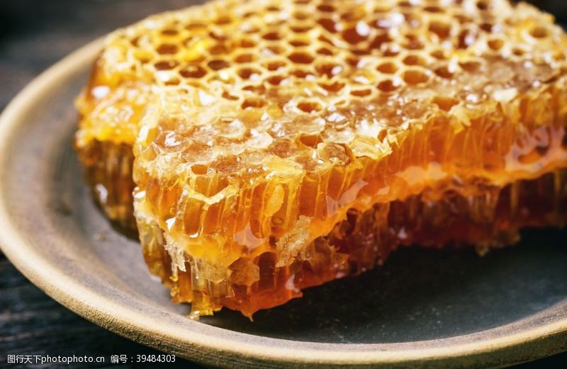 蜂蜜海报蜂蜜养生传统背景海报素材图片