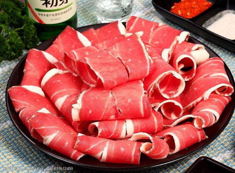 韩国烧烤韩式烤胸叉肉图片