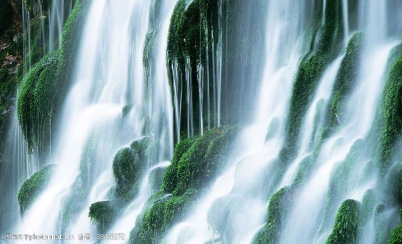 落苏庐山瀑布图片