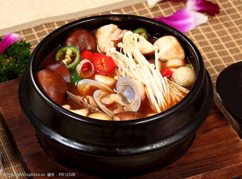 韩国火锅大酱汤图片