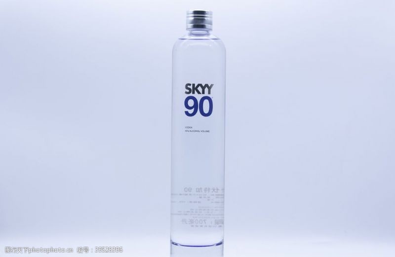 白酒瓶SKYY90洋酒图片