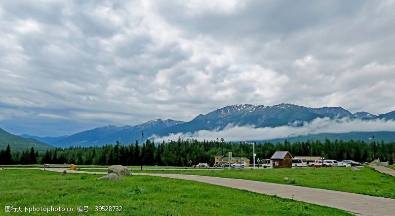 新村喀纳斯风景图片