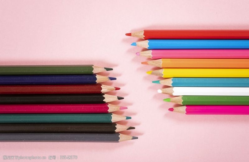 彩色铅笔彩色画笔摄影图图片