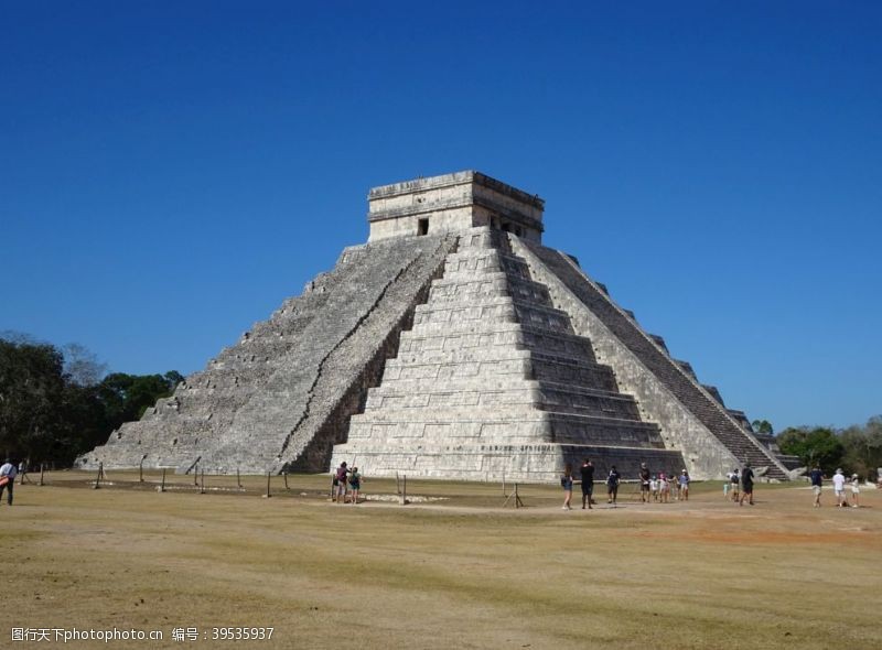 墨西哥库库尔坎金字塔图片