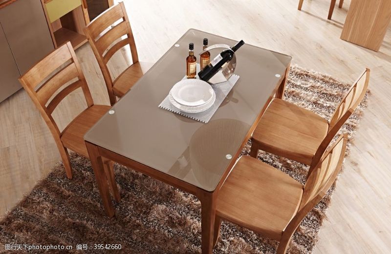 木质家具木质餐桌图片