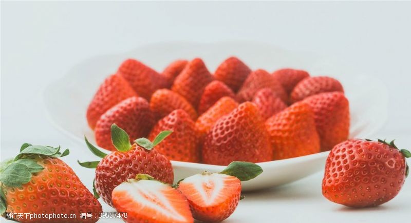 解渴草莓草莓叶图片