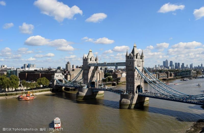 泰晤士河英国伦敦塔桥图片