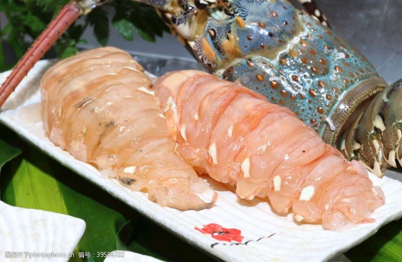 餐厅小龙虾海鲜自助餐图片
