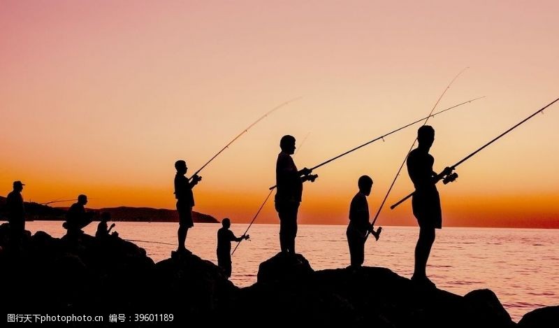 人物轮廓图海边钓鱼图片