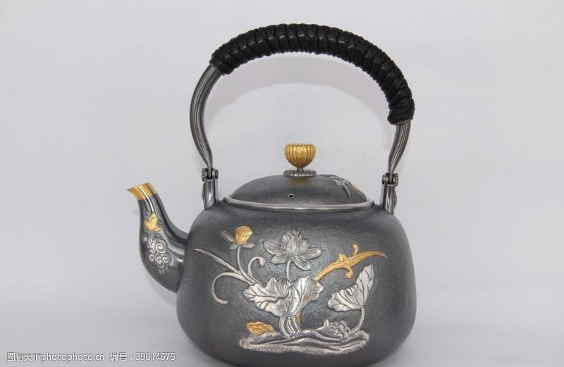 茶壶韩国银壶伴藕纹图片
