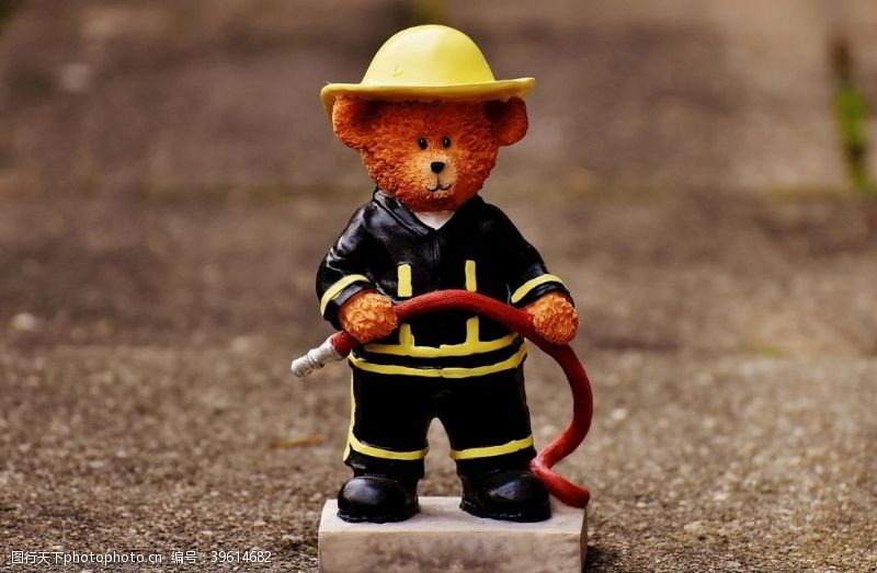职业服装熊职业消防员图片
