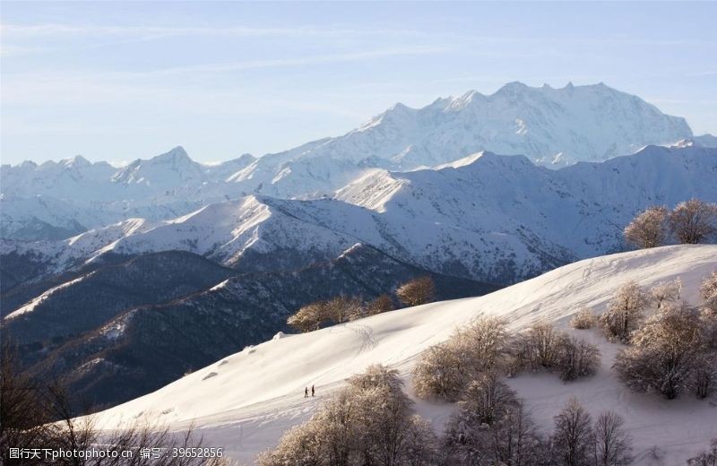 瑞士雪山图片