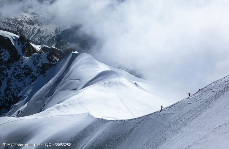 瑞士雪山图片