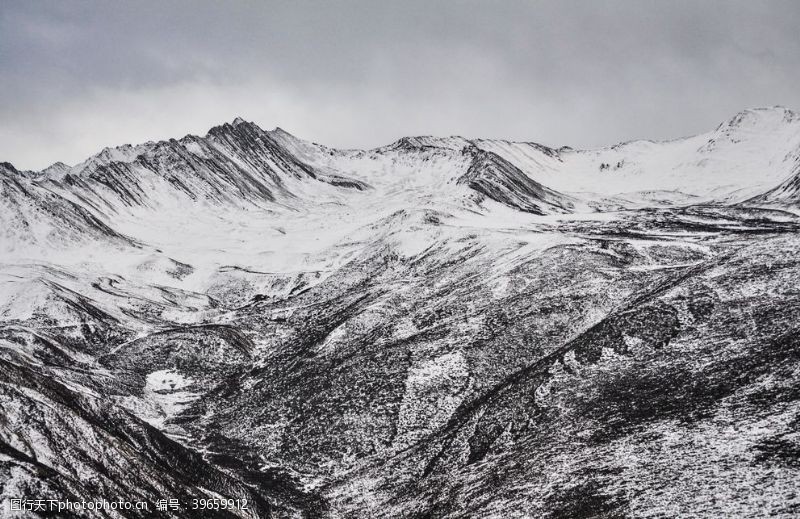 阿尔卑斯山风光雪山摄影图片