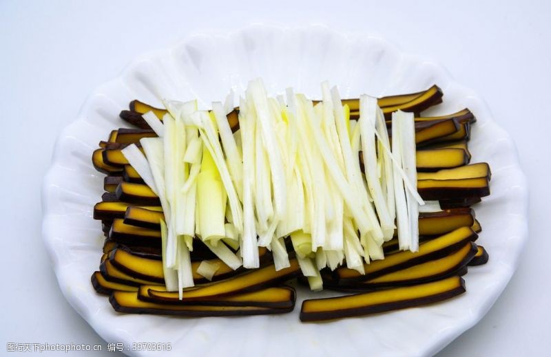 蛋黄文化豆腐干与葱丝图片