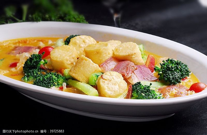 日系小清新川菜上汤日式豆腐图片