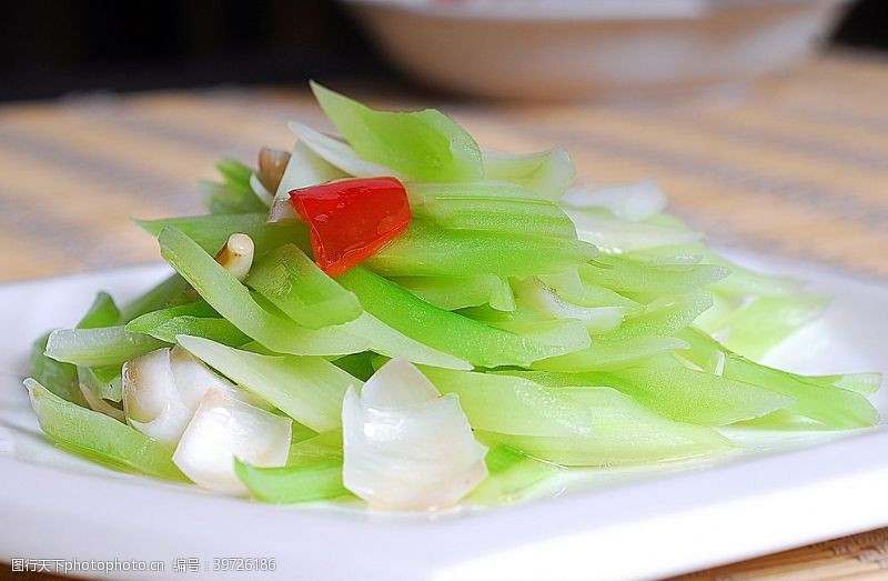 芹菜川菜西芹炒百合图片