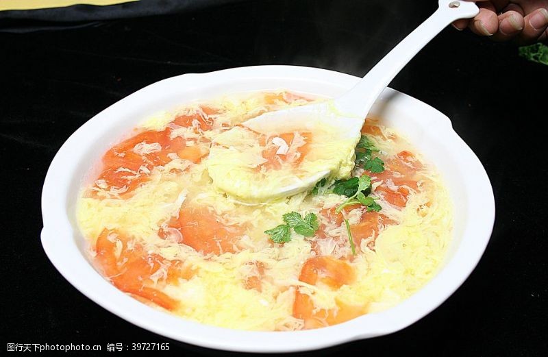 西红柿炒蛋家常菜西红柿鸡蛋汤图片