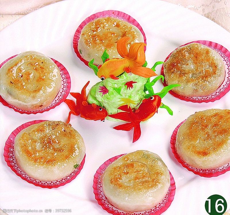 干蘑菇豫菜清香蘑菇饼图片