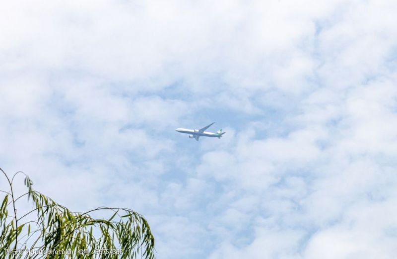 自然风光高空飞机白云图片