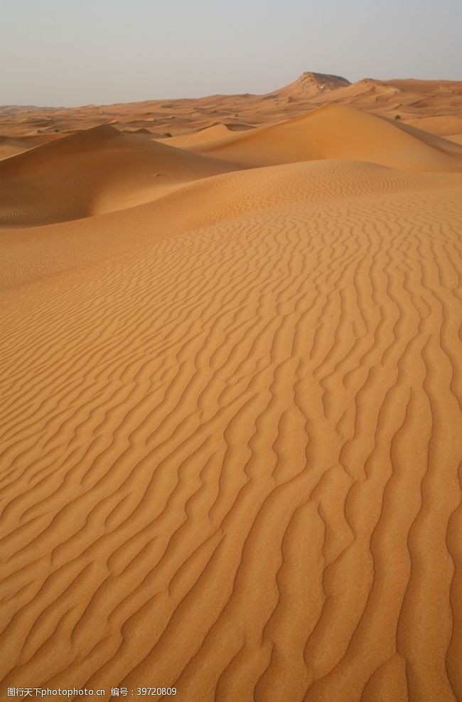 干旱地区沙漠风景图片