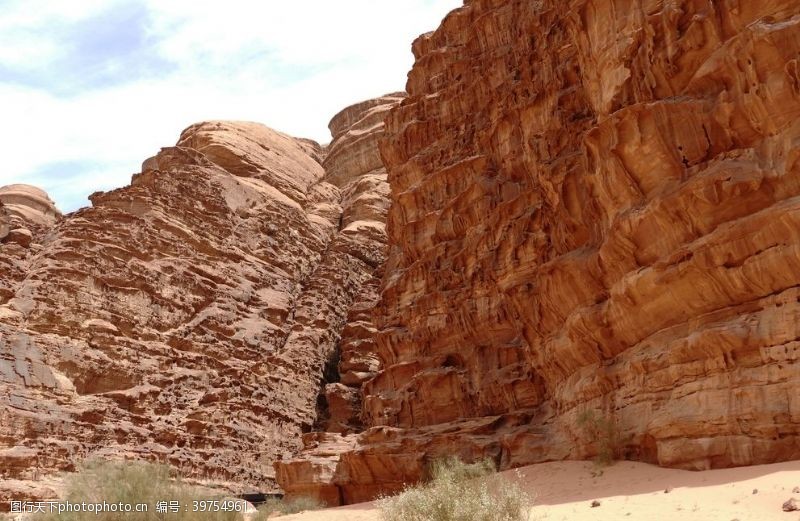 美食山水画瓦迪拉姆沙漠图片