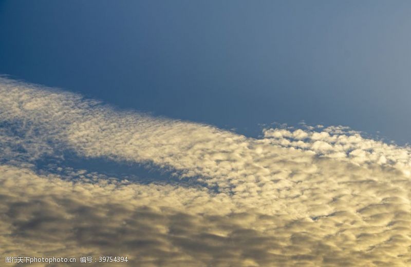 影视素材高空白云云层图片