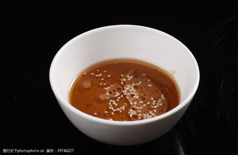 传统美食菜谱专用皇牛专用油碗图片