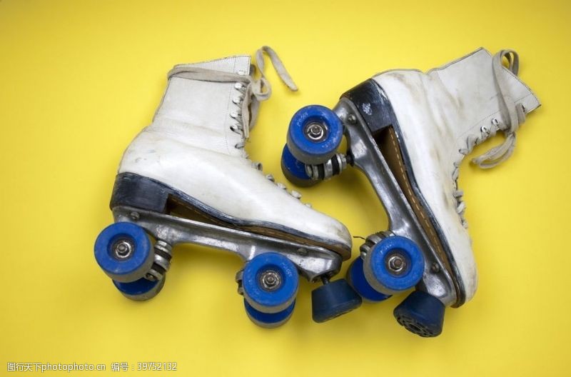 运动鞋宣传单轮滑图片