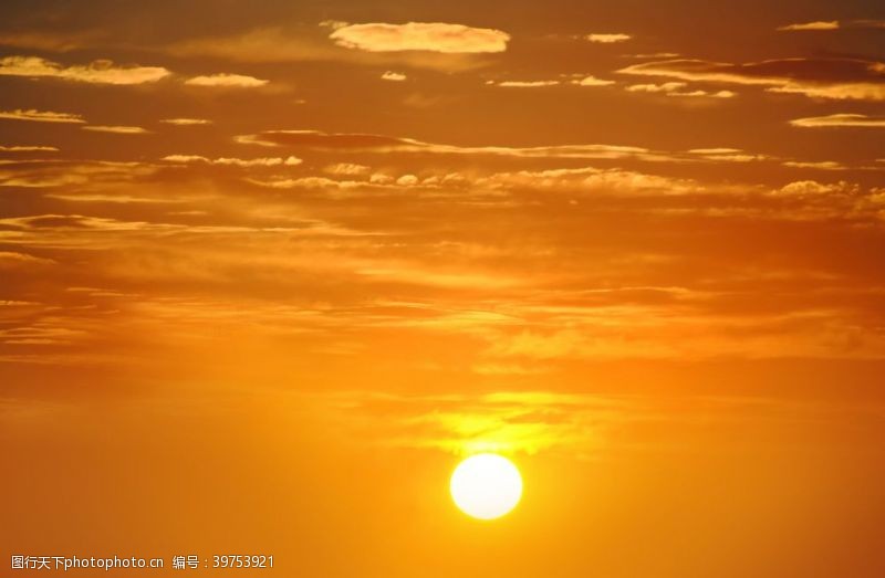 早晨天空朝霞图片