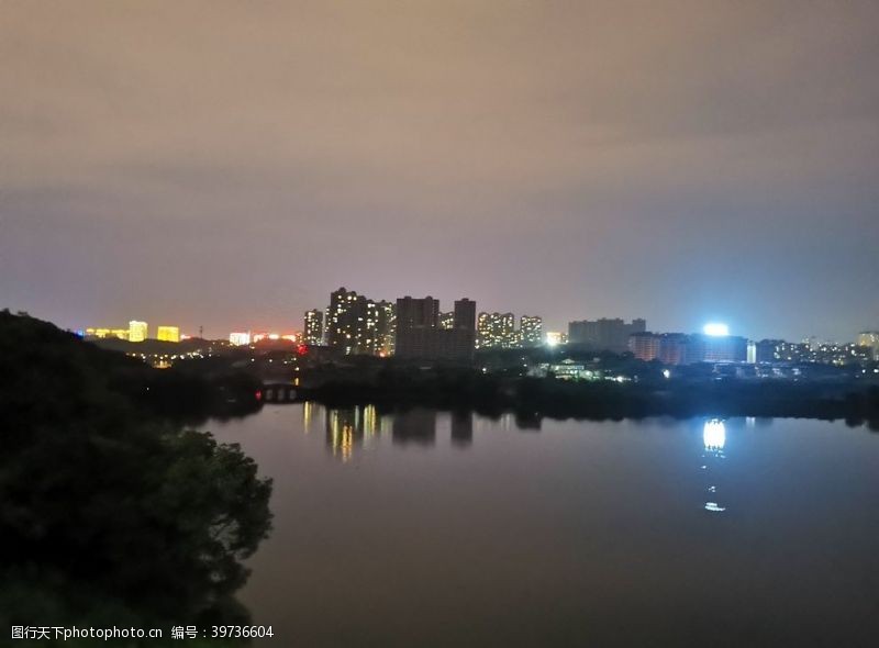 夜晚的天空天空图片