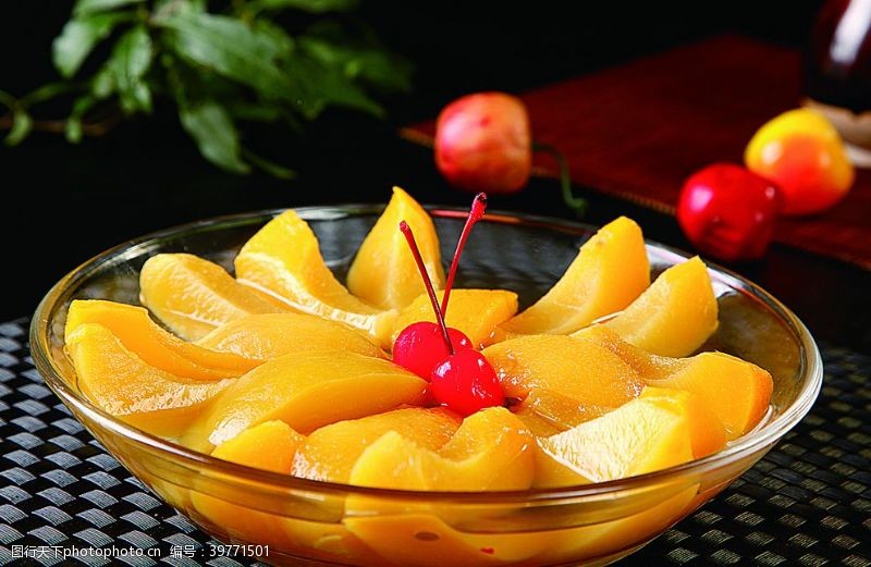 小桃红南北热菜冰糖水蜜桃图片