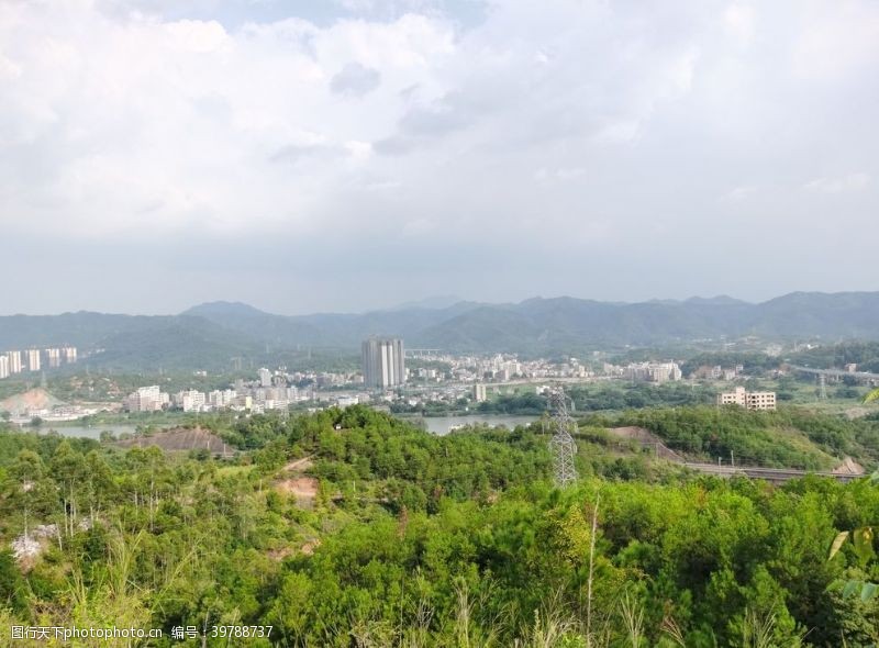 户外爬山农村山野风景图片